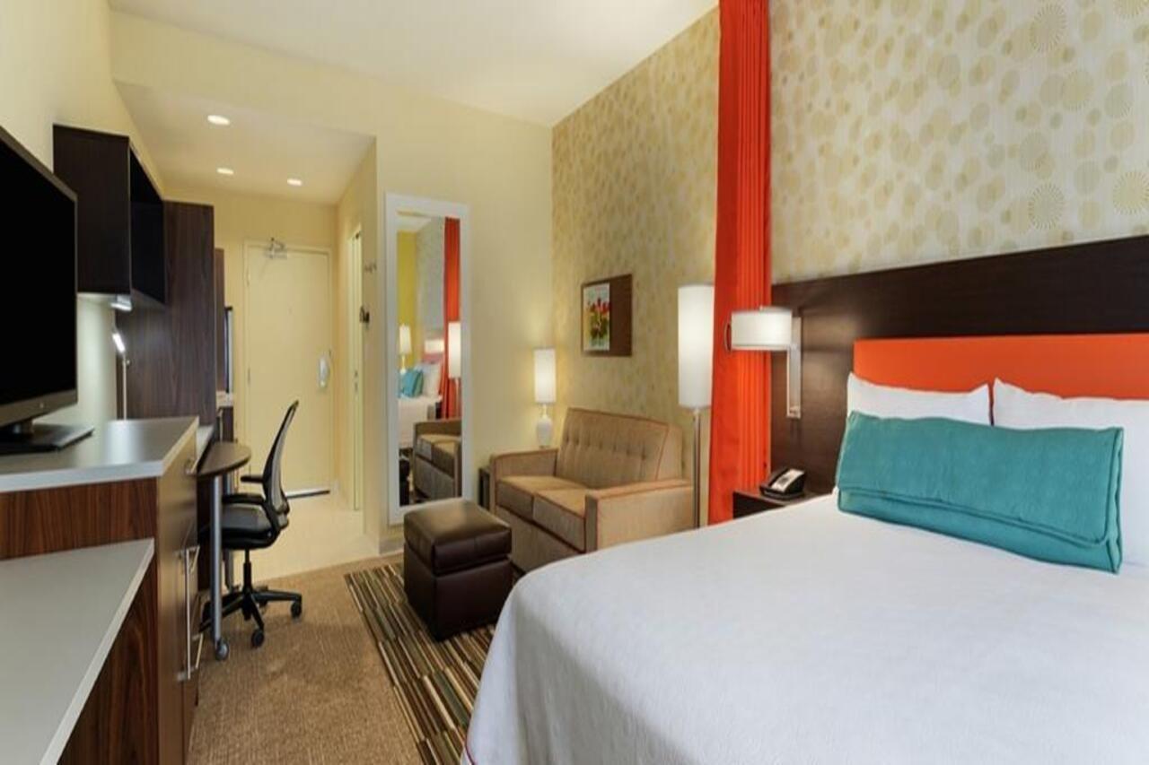Home2 Suites By Hilton Bettendorf Quad Cities Экстерьер фото